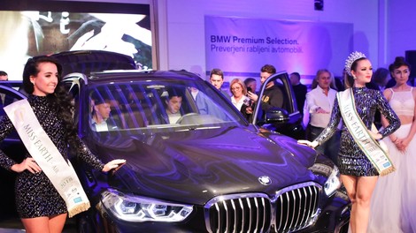 BMW na gala prireditvi z dobrodelno noto