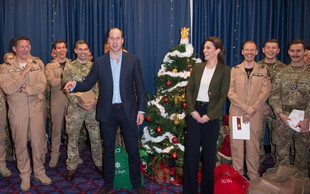 Princ William se je šalil na račun Kate Middleton in jo celo primerjal z božičnim drevescem