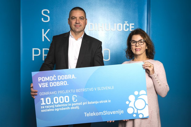 Telekom Slovenije bo 10 otrokom iz projekta Botrstvo pomagal pri uresničitvi talentov (foto: Telekom Press)