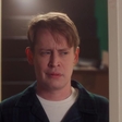 Z novo reklamo se je Macaulay Culkin kot odrasla verzija lika vrnil v "Sam doma"