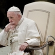 Papež duhovnikom, ki so zlorabljali otroke: "Predajte se roki pravice!"