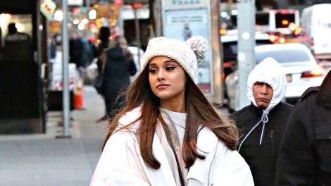 Ariana Grande razkrila, da se bori z boleznimi
