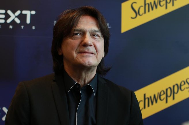 Zdravko Čolić pred nastopi zahteva le dve stvari: skromne zahteve velike zvezde