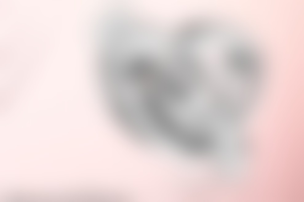 Dan žena v poslovalnicah PANDORA!