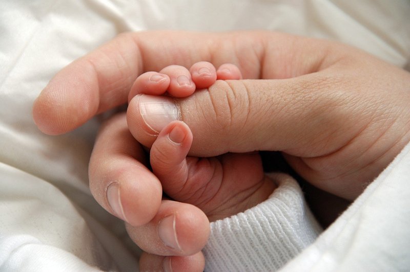V Kaliforniji se je rodila najmanjša preživela novorojenka na svetu (foto: Profimedia)