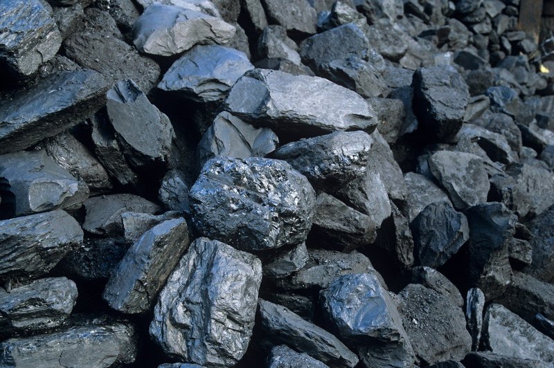 Pretvorba CO2 v premog bi lahko pripomogla k znižanju izpustov toplogrednih plinov (foto: profimedia)