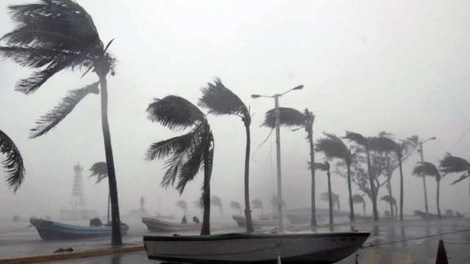 Osrednji del ZDA prizadel pojav, imenovan ciklonska bomba