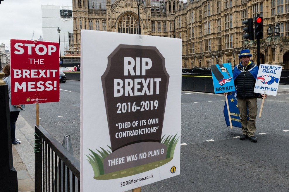 Brexit skrbi ali jezi kar 40 odstotkov Britancev (foto: Profimedia)