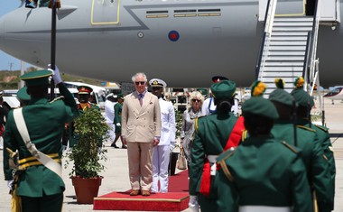 Princ Charles in Camilla na zgodovinskem obisku na Kubi