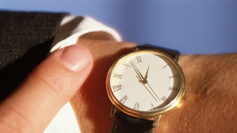 Razlaga sanj: Ura je znamenje, da zapravljate dragoceni čas!