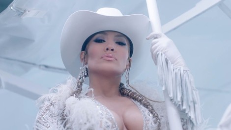Jennifer Lopez v novem spotu pokazala golo zadnjico