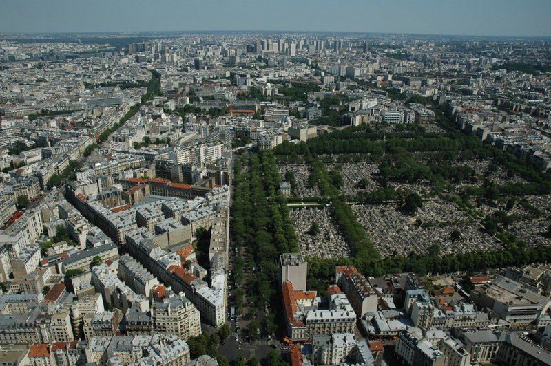 V Parizu proti onesnaženju z 800 električnimi avtobusi (foto: profimedia)