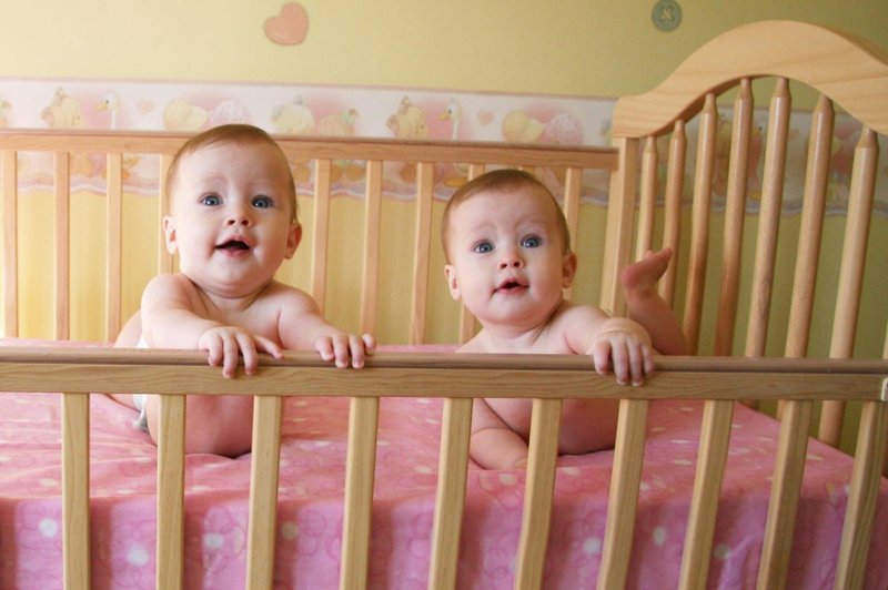 Neverjetna resnična zgodba: Dvojčici v Kölnu prišli na svet s trimesečno razliko! (foto: profimedia)