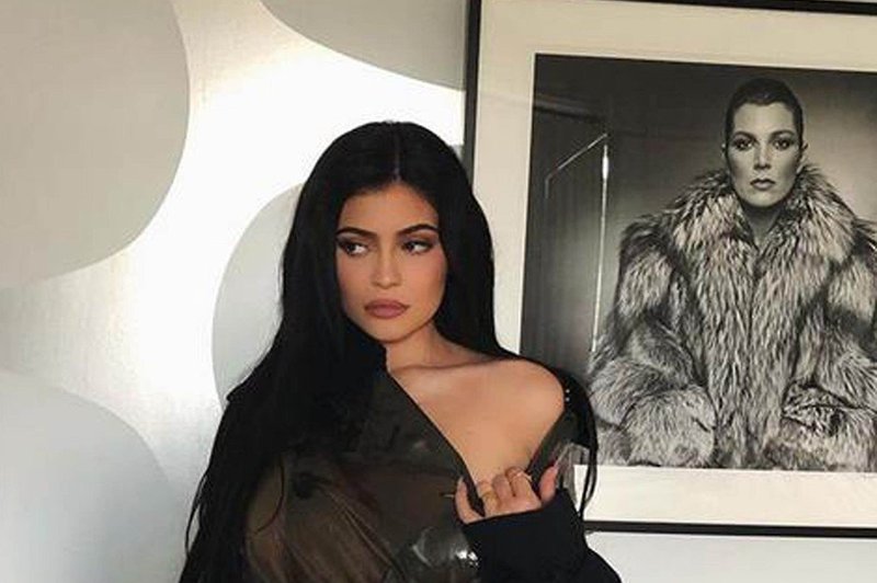 Kylie Jenner tarča kritik zaradi njenih novih izdelkov za nego kože (foto: Profimedia)