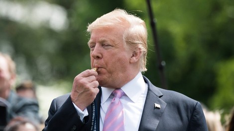 Donald Trump uradnikom vlade ukazal bojkot večerje dopisnikov iz Bele hiše