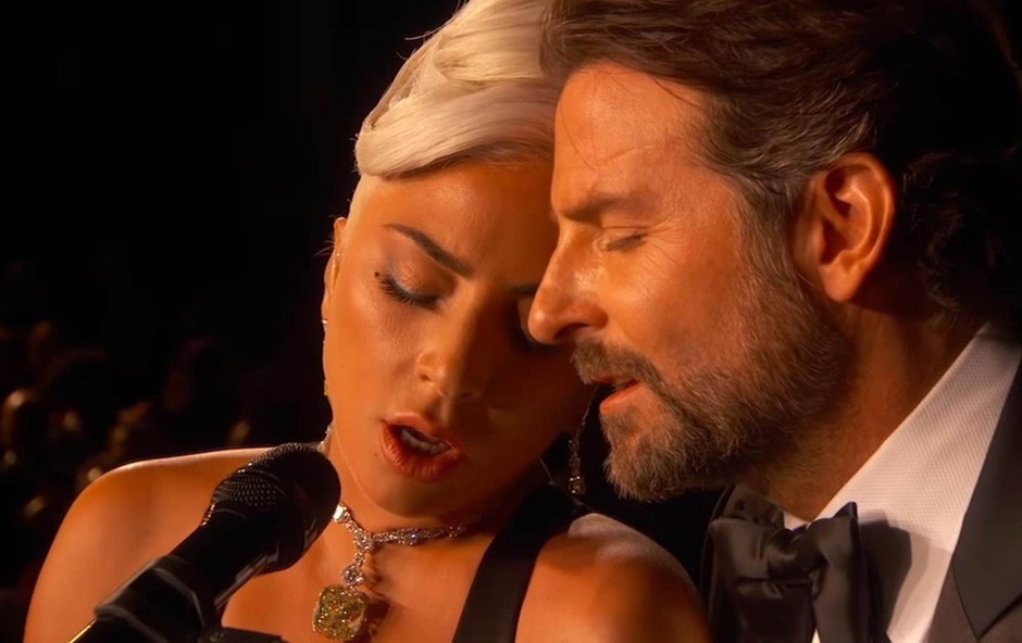 Lady Gaga in Bradley Cooper po vseh peripetijah spet skupaj - a na zaslonu! (foto: Profimedia)