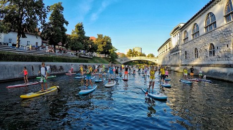 100 supov na Ljubljanici za čisto reko #SUPportCleanWaters