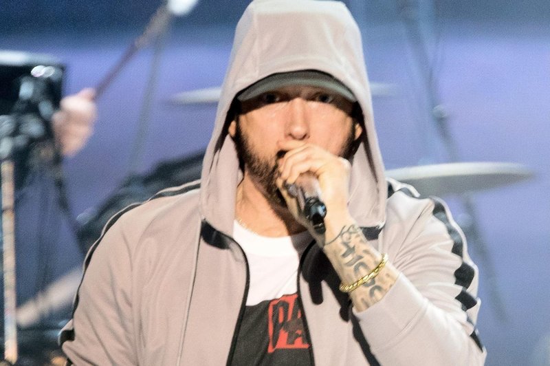Eminem v elementu na odru, 
kjer se najbolje počuti. (foto: Profimedia Profimedia, Temp Rex Features)