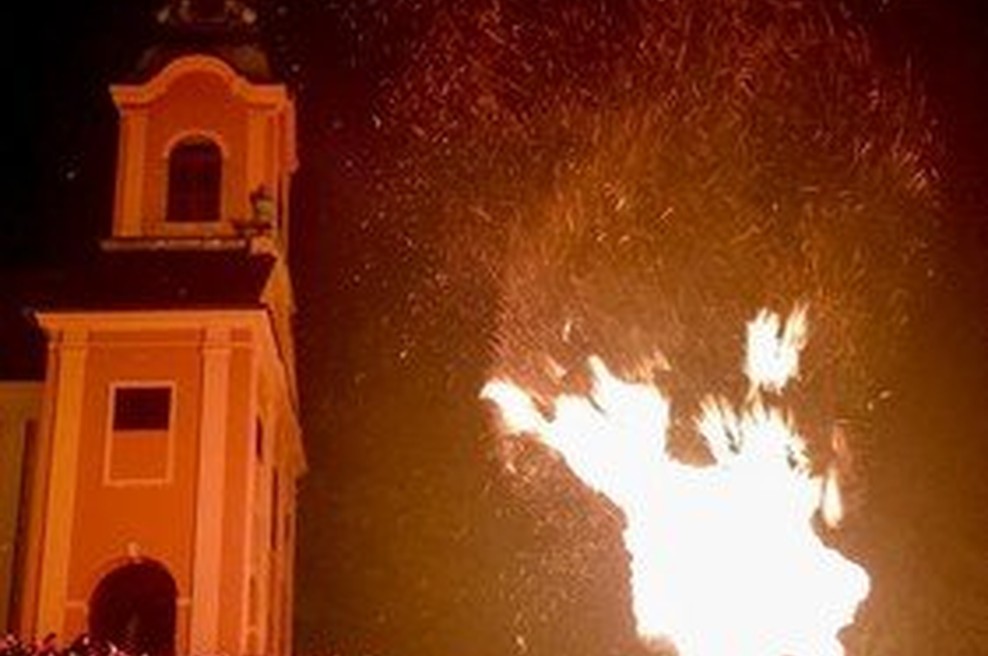 Na Rožnik bo zaradi potopnega stebrička mogoče priti zgolj peš! (foto: profimedia)