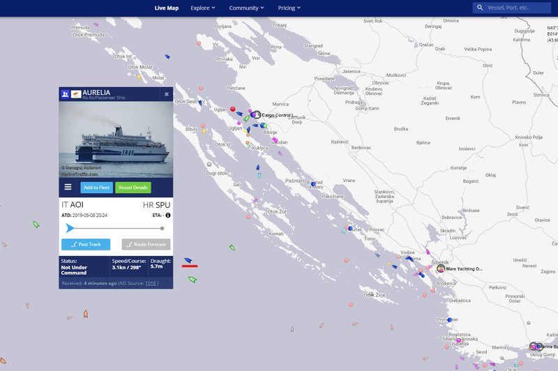 Pri Kornatih obtičal trajekt s približno 300 ljudmi (foto: Marine Traffic/STA)