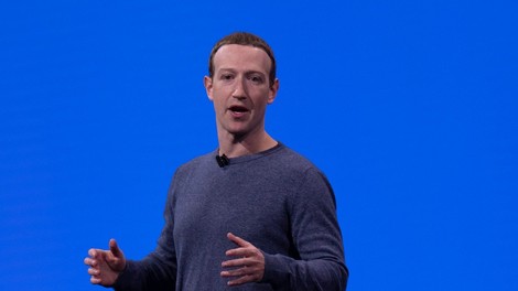 Soustanovitelj Facebooka Chris Hughes poziva k razbitju medijsko-tehnološkega velikana