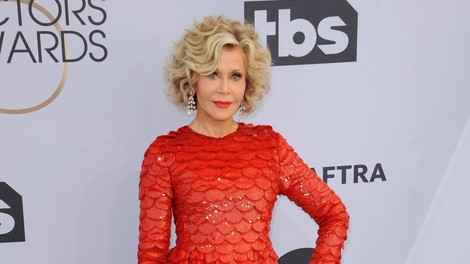 Jane Fonda je odvisna od plastičnih operacij