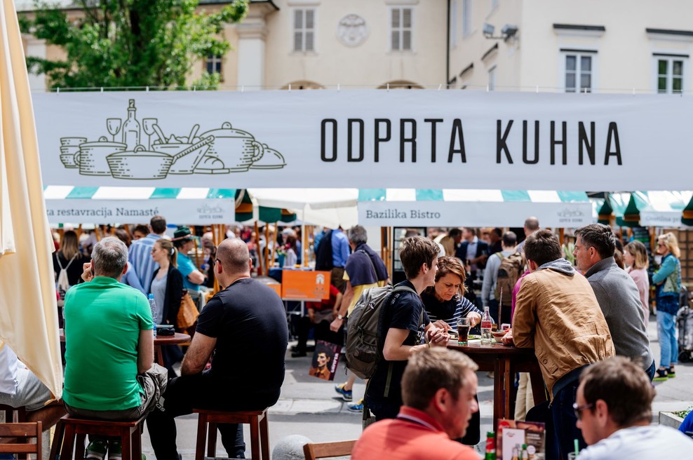 Majska potepanja praznično razpoložene Odprte kuhne (foto: Odprta kuhna Press)