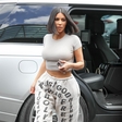 Kim Kardashian je navdušila z novo barvo las in z njihovo novo dolžino