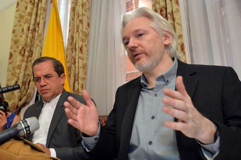 Julian Assange med bivanjem na ekvadorski ambasadi spočel dva otroka (foto: Xinhua/STA)