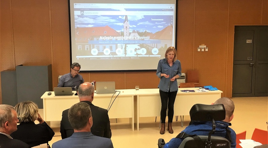 Omogočanje multimodalne mobilnosti oseb z različnimi oviranostmi (foto: Beletrina/GIS Press)