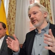 Švedsko sodišče zavrnilo zahtevo za pridržanje Assangea