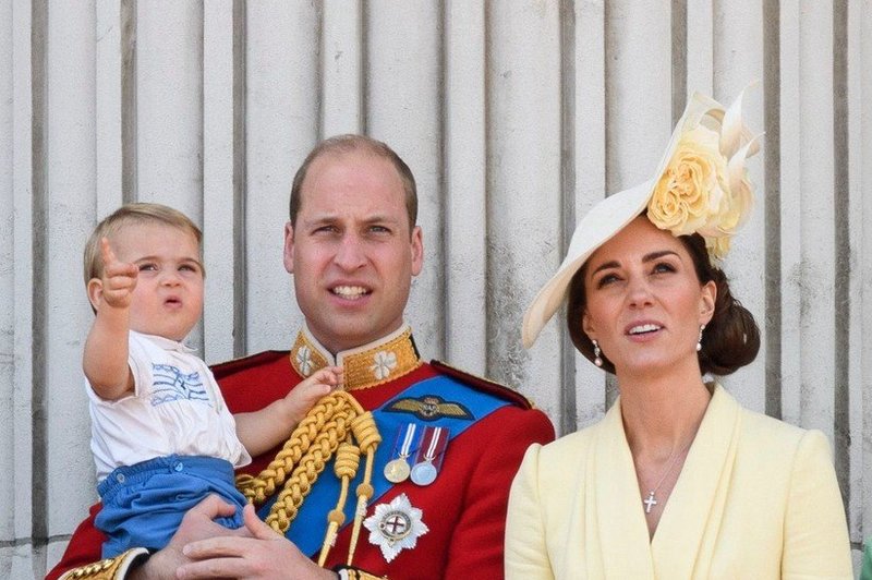 Princ Louis, sin vojvodinje Kate in princa Williama, je ukradel vso pozornost! (foto: Profimedia)