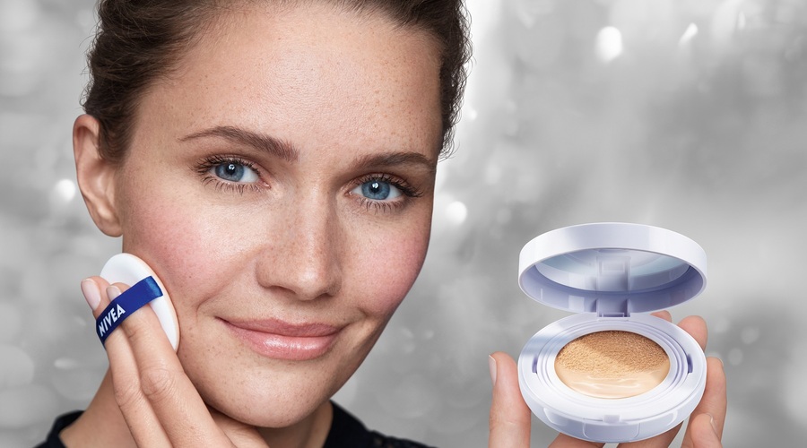 Hit poletja: poudari svojo naravno lepoto (foto: Nivea Press)