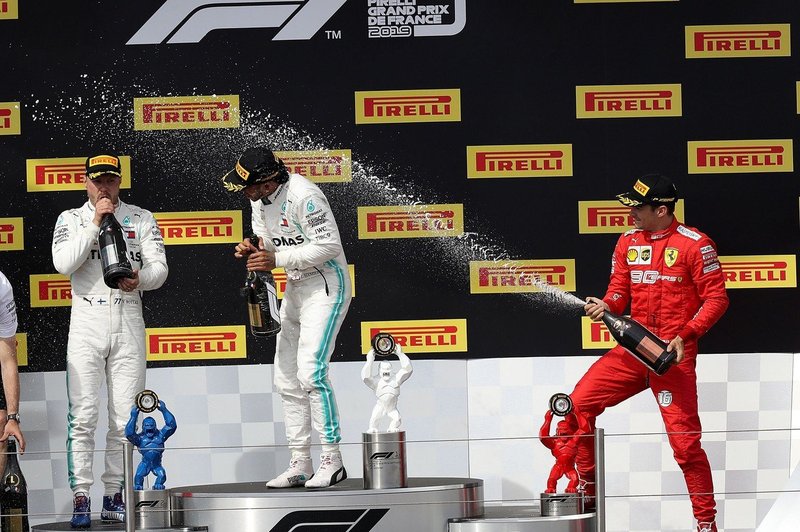 Hamilton spet slavil - bo tako tudi na dirki za VN Avstrije? (foto: profimedia)