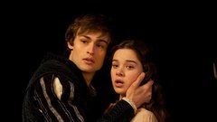 ROMEO IN JULIJA<br />Leta 2013 je zaigral v filmski adaptaciji literarne Shakespearove uspešnice Romeo in Julija.