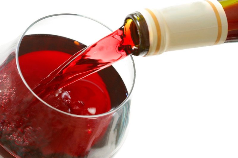 Rdeče vino je morda dobro za prebavo, pravijo znanstveniki (foto: Profimedia)
