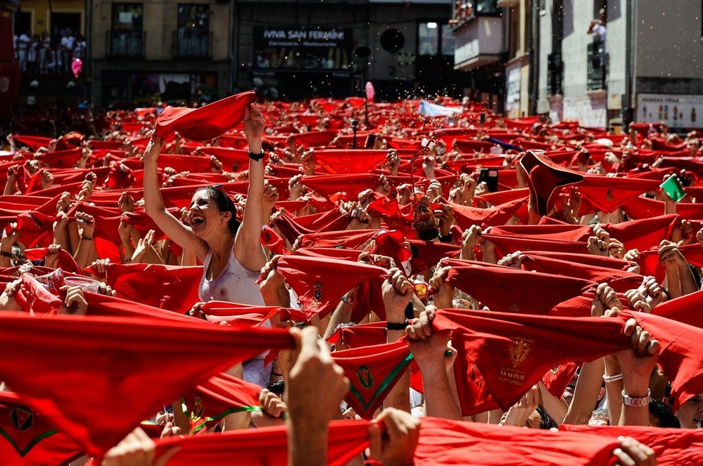 Začel se je tradicionalni in sporni festival San Fermin v Pamploni (foto: profimedia)