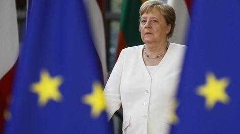 Angela Merkel se je znova tresla, že tretjič v zadnjih dobrih treh tednih