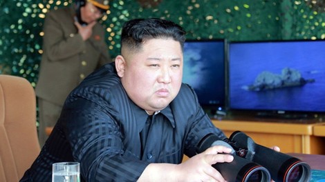 Kim Jong-un znova kaže svojo moč