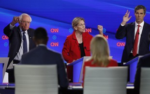 Bernard Sanders in Elizabeth Warren odločno in skupaj za zasuk Amerike v levo