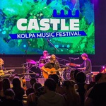 2. Castle Kolpa Music festival se kopa v soncu, obiskovalci pa v Kolpi! (foto: Castle Kolpa Music Festival Press)
