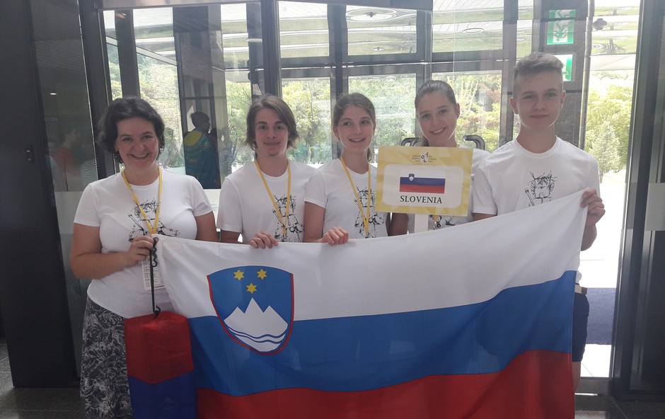 Ekipa slovenskih dijakov na mednarodni lingvistični olimpijadi osvojila zlato! (foto: ZOTKS)
