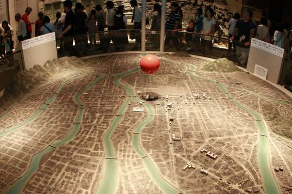 Hirošima: Spomin na napad z atomsko bombo pred 74 leti (foto: STA/Xinhua)