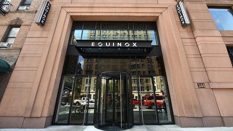 Luksuzna telovadnica Equinox se zaradi Trumpa sooča z odjavami članstva