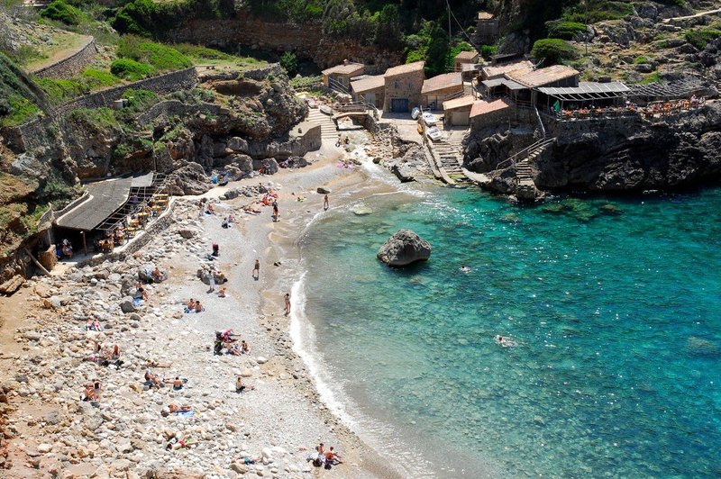 Na Balearih se širijo plaže za nekadilce (foto: profimedia)
