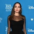 VIDEO: Preobrazba Angeline Jolie v Zlohotnico!