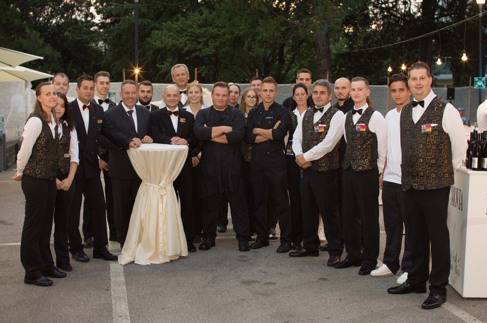 V Novi Gorici nazdravili letošnji trgatvi (foto: HIT d.d. Nova Gorica / Promo foto)
