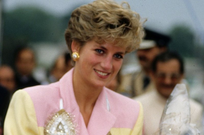 Zdaj se je izvedelo, kakšen skrivni vzdevek je imela princesa Diana za svojo taščo, kraljico Elizabeto (foto: Profimedia)