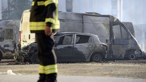 Na splitskem poslovnem terminalu zgorelo več avtomobilov