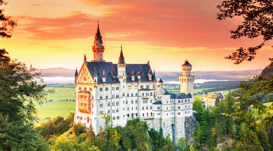 Grad Neuschwanstein (foto: Shutterstock)